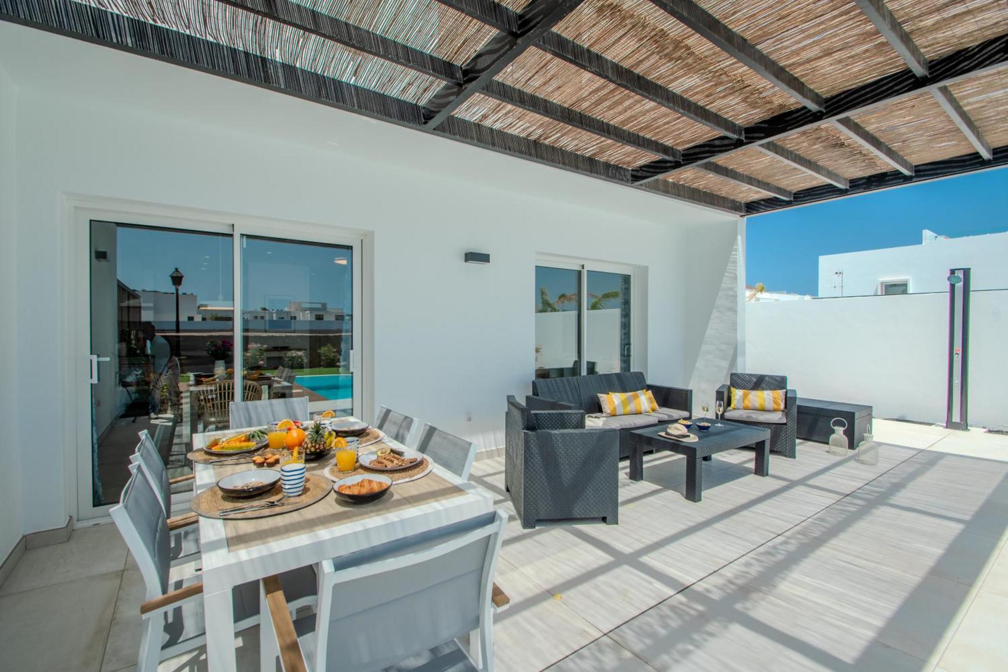 Serena Villa 38 - Heated Pool, Sea Views, Ac, High Speed Internet Playa Blanca  Exterior photo