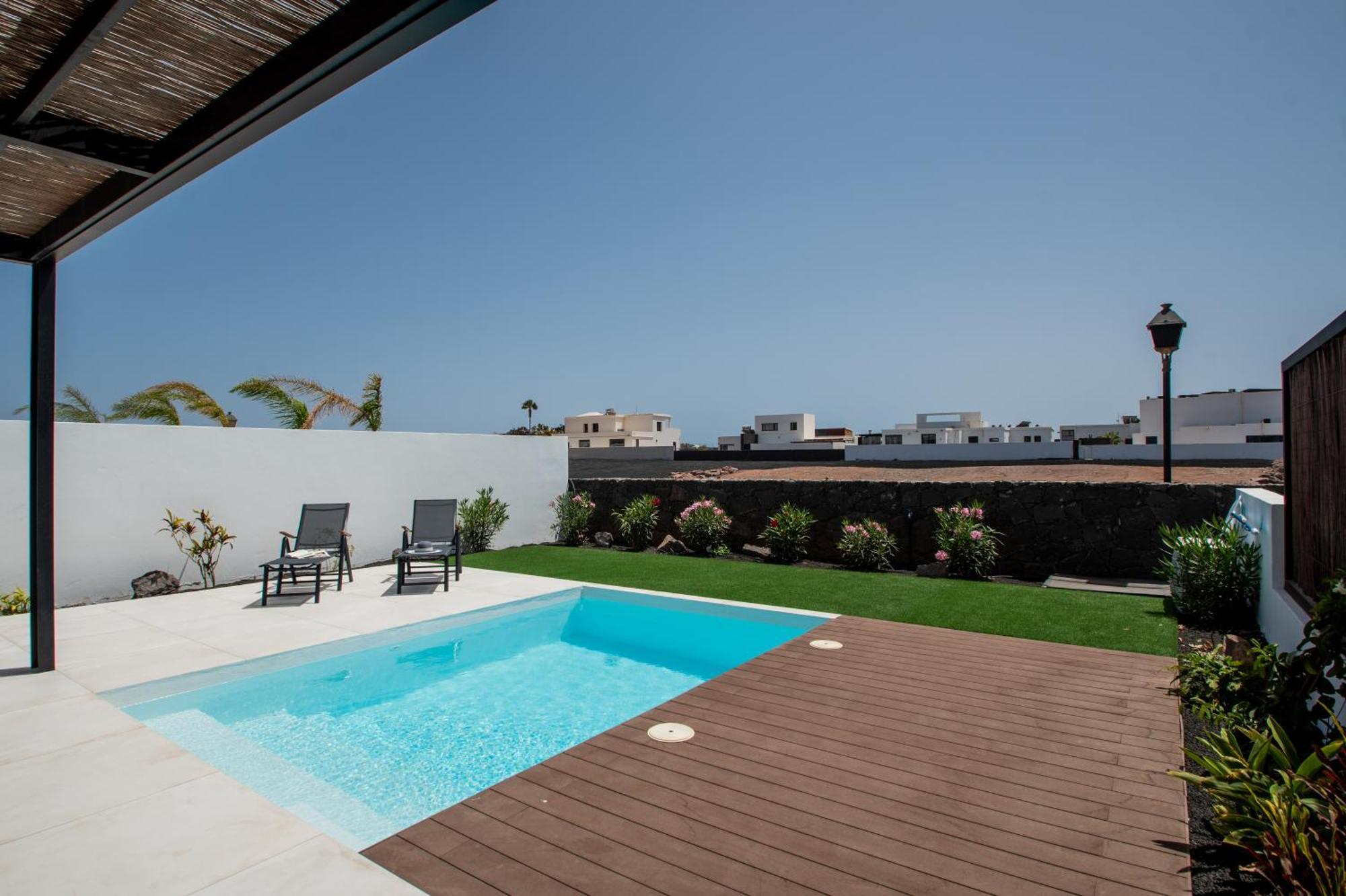 Serena Villa 38 - Heated Pool, Sea Views, Ac, High Speed Internet Playa Blanca  Exterior photo