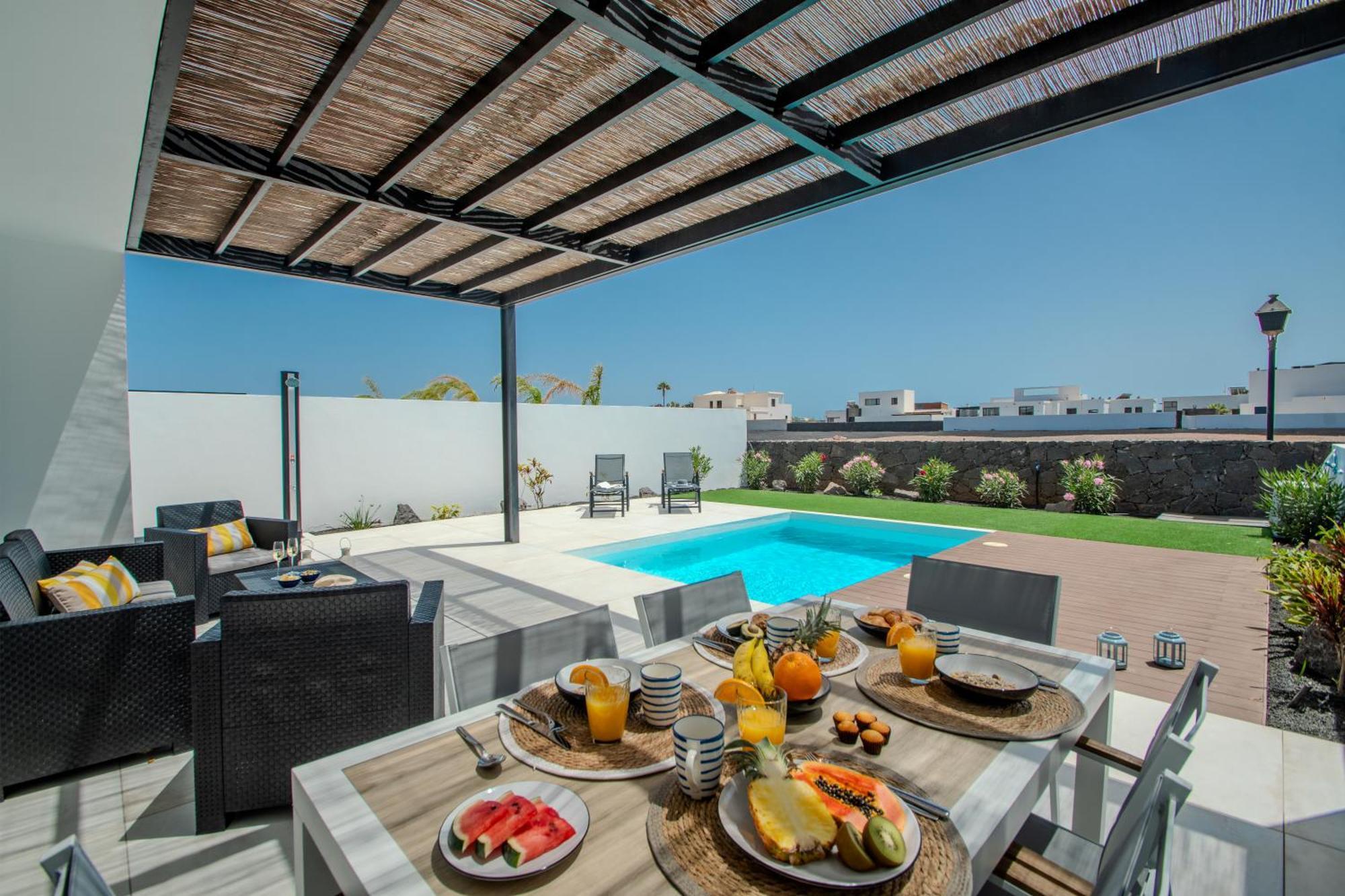 Serena Villa 38 - Heated Pool, Sea Views, Ac, High Speed Internet Playa Blanca  Exterior photo